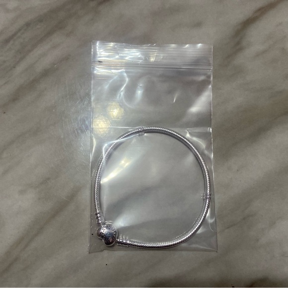 Pandora bracelet - Picture 5 of 6